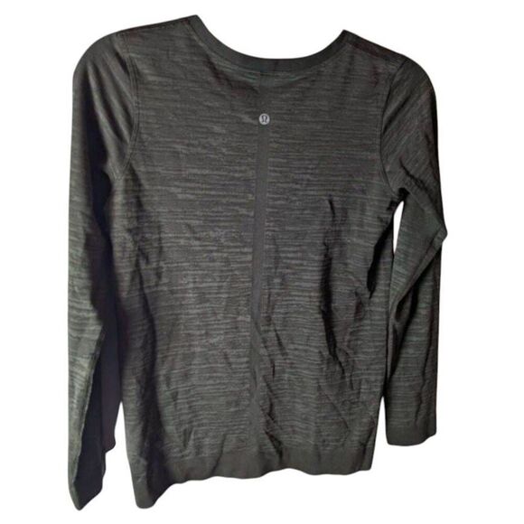 LULULEMON ATHLETICA Swiftly Tech Long Sleeve (Relaxed-Fit) Size 6-8 - Picture 5 of 5